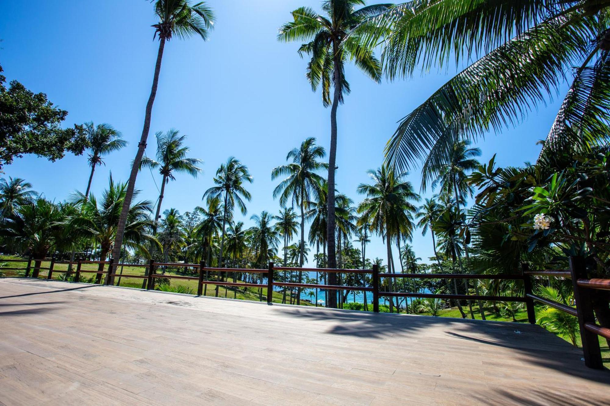 Ban Raya Resort And Spa Ко Рачаяй Екстер'єр фото